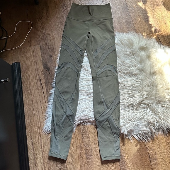 LULULEMON Wunder Under Tech Mesh Leggings - Picture 4 of 5